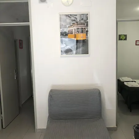 Lisbon's Cosy House *
